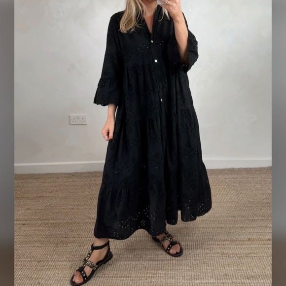 Black Eyelet Maxi Dress Unlined Made in Italy - Picture 1 of 9